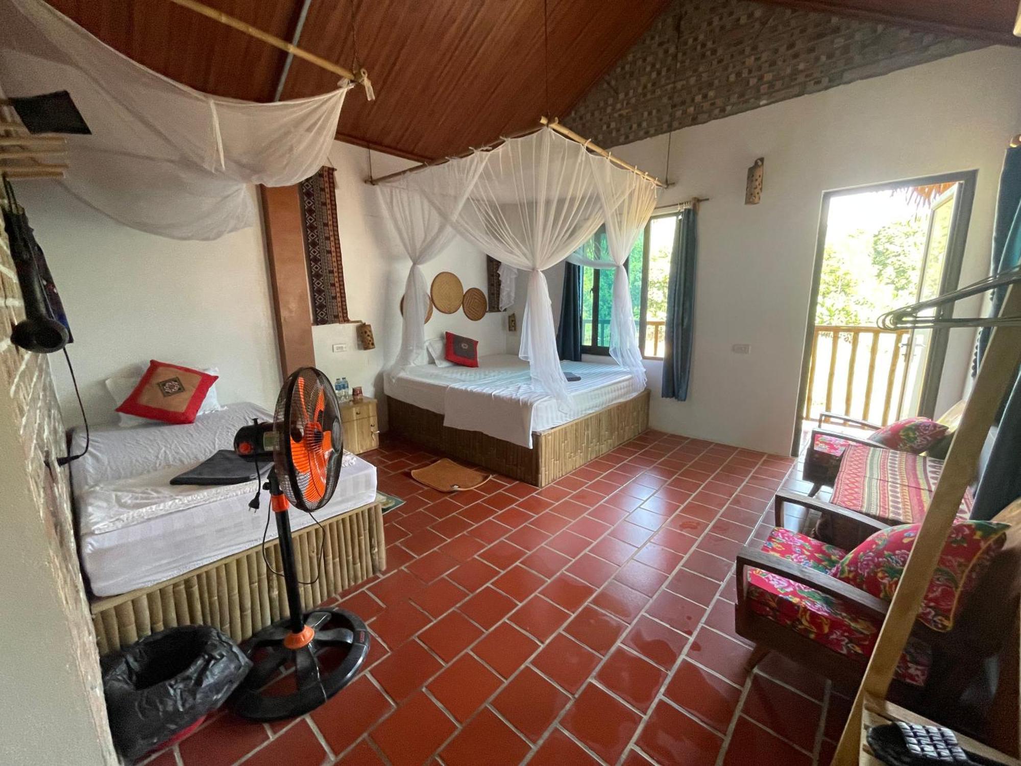 Vu Linh Palm House Homestay - Bungalow Yen Bai Exterior foto